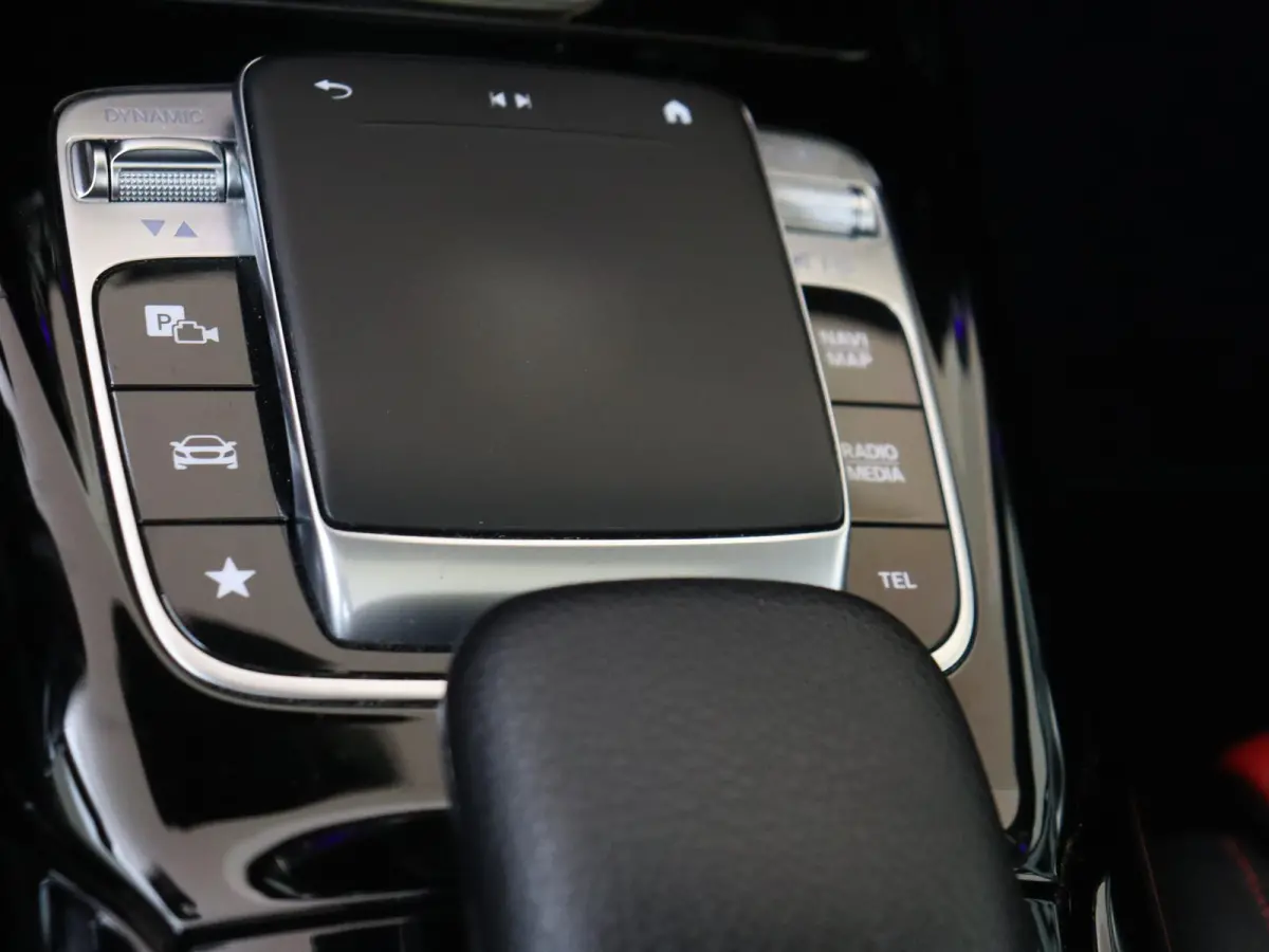 AMG 45 S 4MATIC+ Premium Plus / Panoramadak/ Aero/ 19 inch/ Perf. Stoelen/ NL Auto