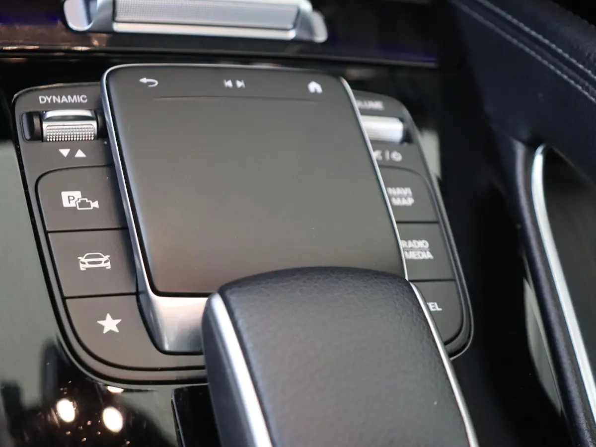 350 e 4MATIC Premium Plus /Panoramadak /Burmester /360 Camera /Elek Trekhaak
