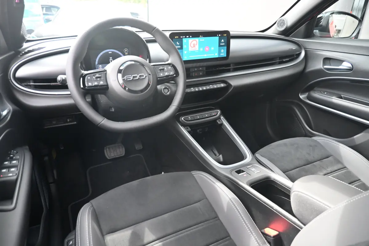 Sport 54 kWh DEMO-DEAL! Tot 8 Jaar Garantie! | Massage | Alcantara | Elektr. Achterklep | Adaptive Cruise | Achteruitrijcamera | Stoelverwarming | !!