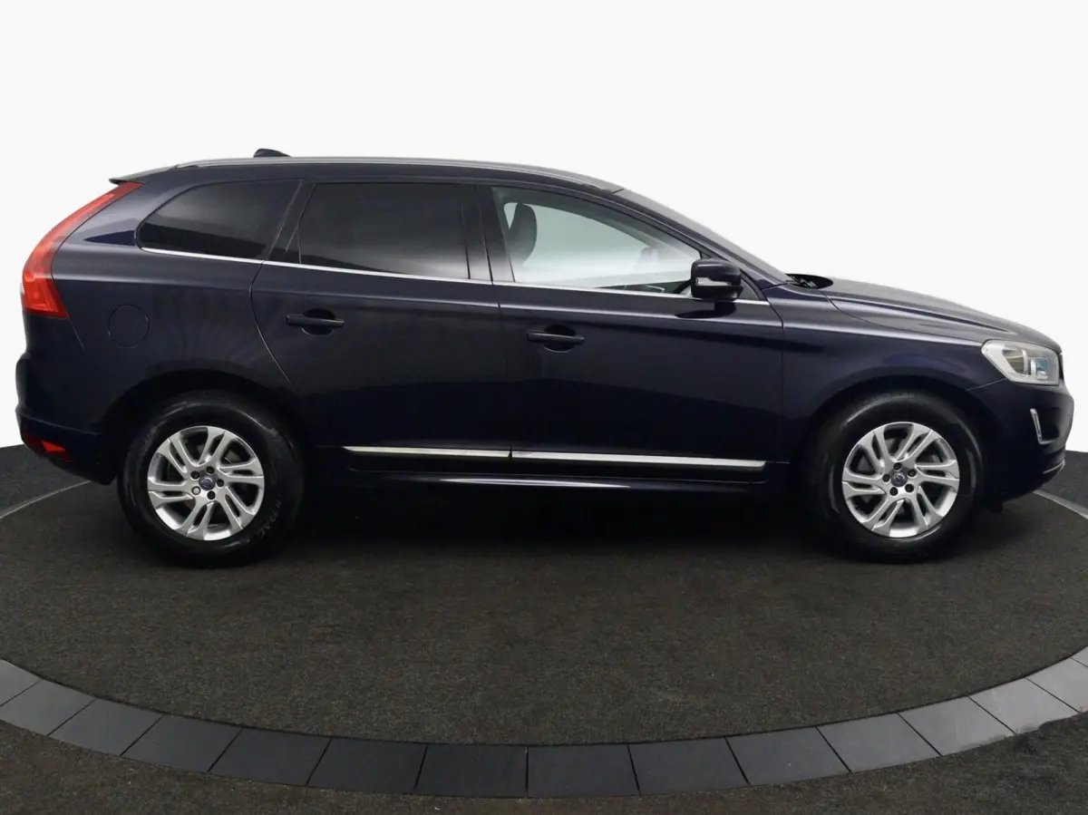2.0 D3 FWD Summum blauw