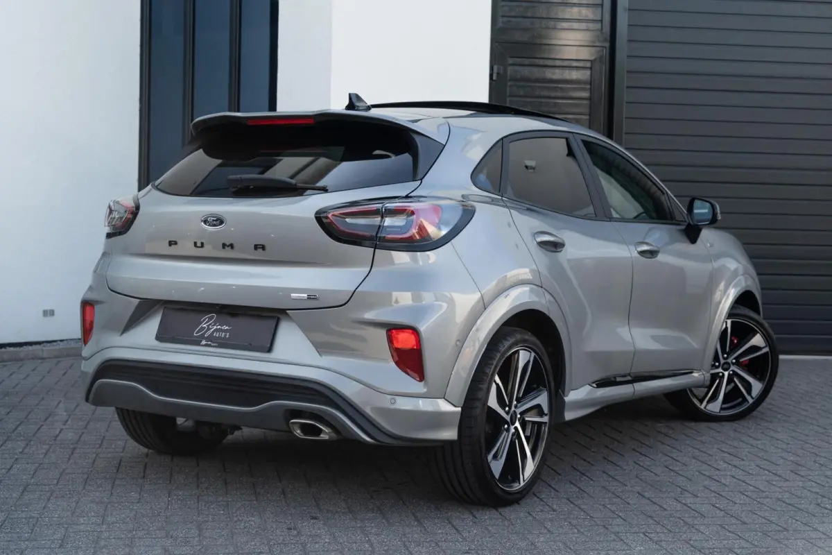 1.0 EcoBoost ST-Line X PANO / TREKHAAK / 19 INCH