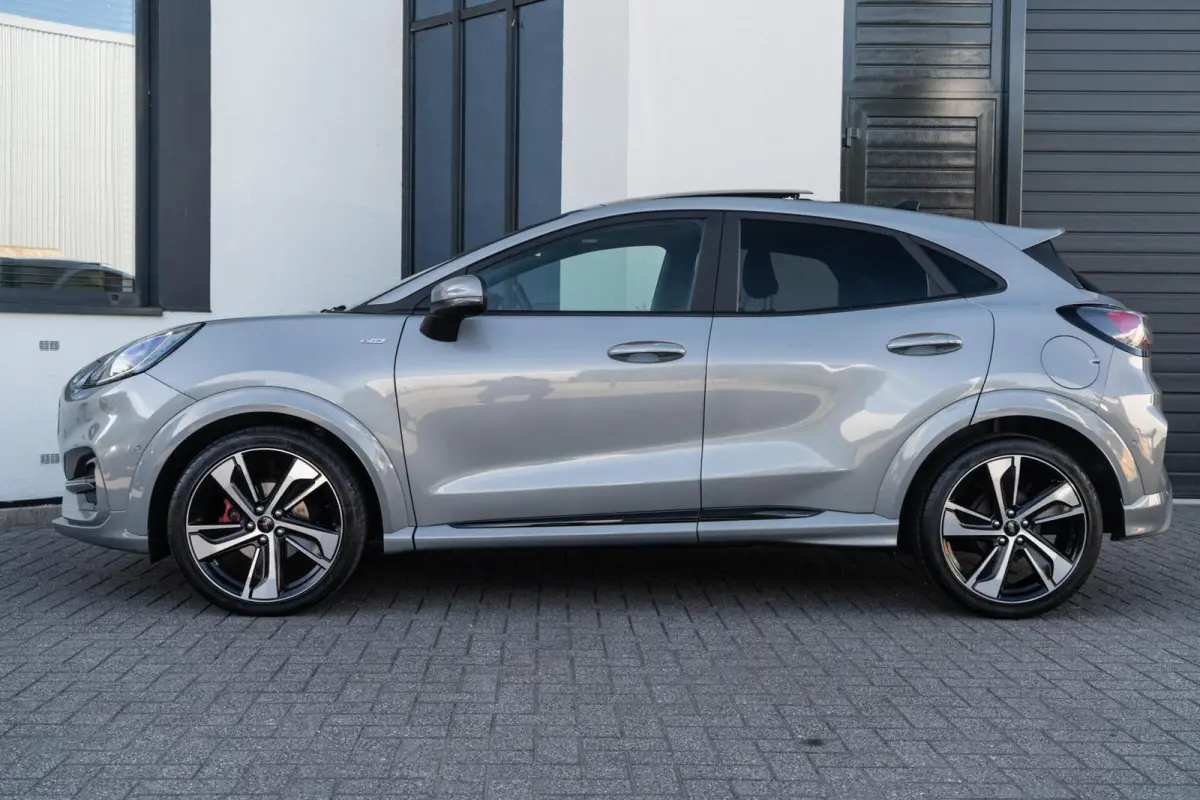 1.0 EcoBoost ST-Line X PANO / TREKHAAK / 19 INCH
