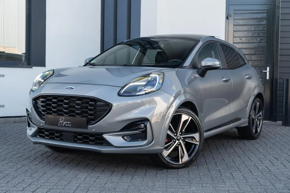 1.0 EcoBoost ST-Line X PANO / TREKHAAK / 19 INCH