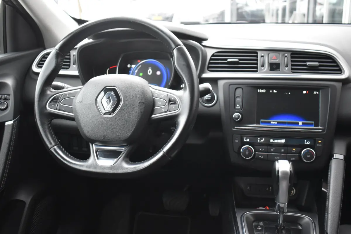 1.2 TCe ECC LMV NAVI TREKHAAK CRUISE