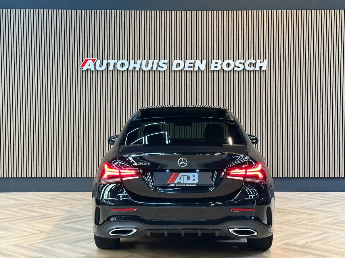 200 AMG Line - Pano - Ambiance - ACC