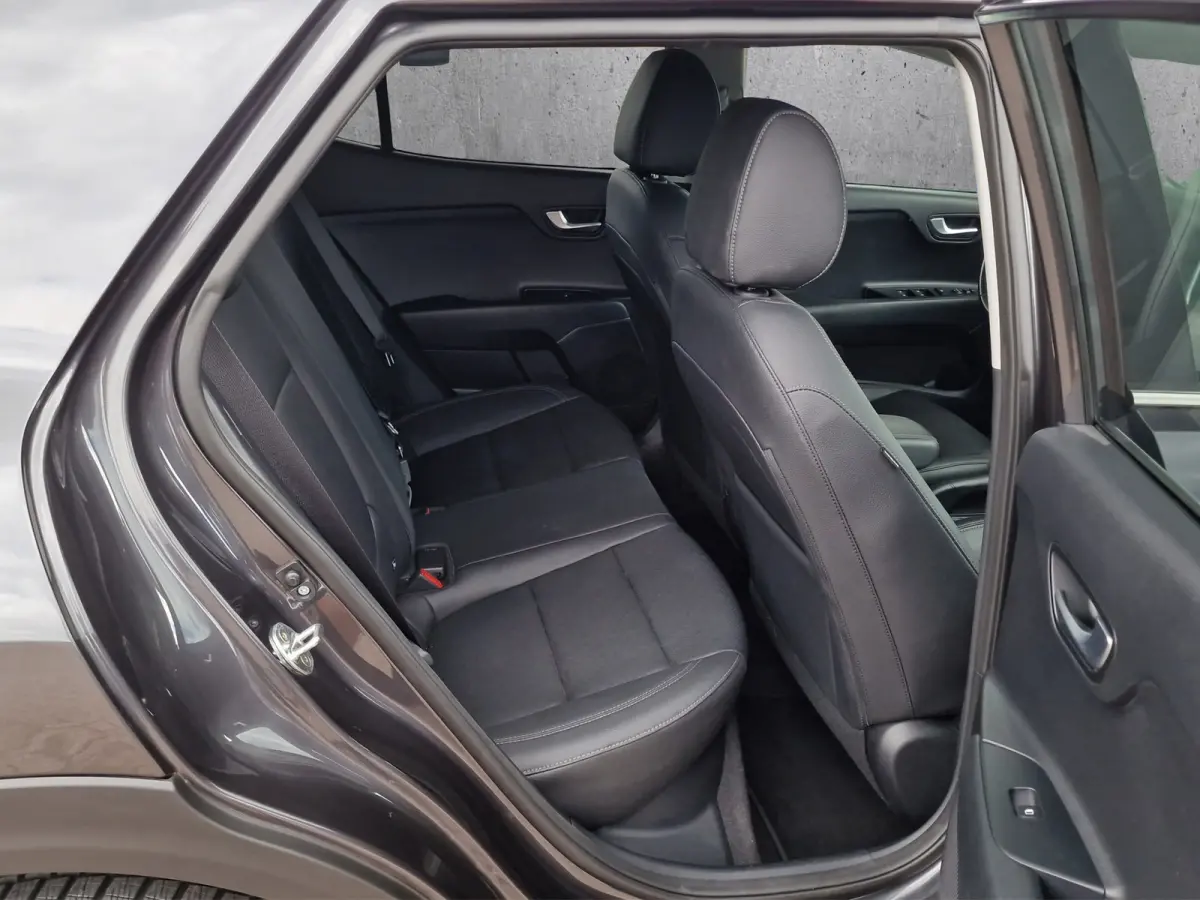 1.0 T-GDi ExecutiveLine
