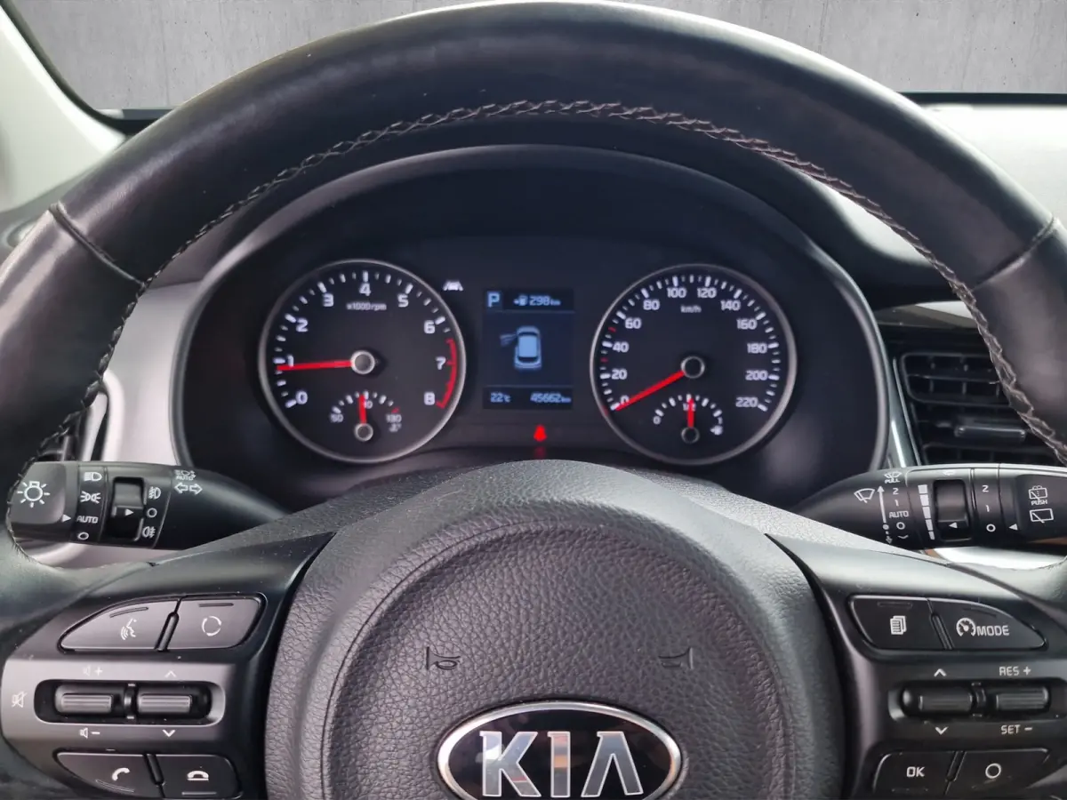 1.0 T-GDi ExecutiveLine