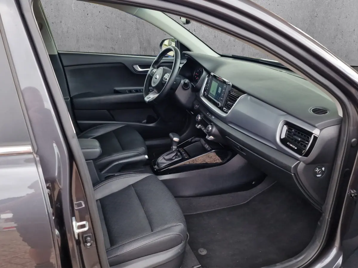 1.0 T-GDi ExecutiveLine