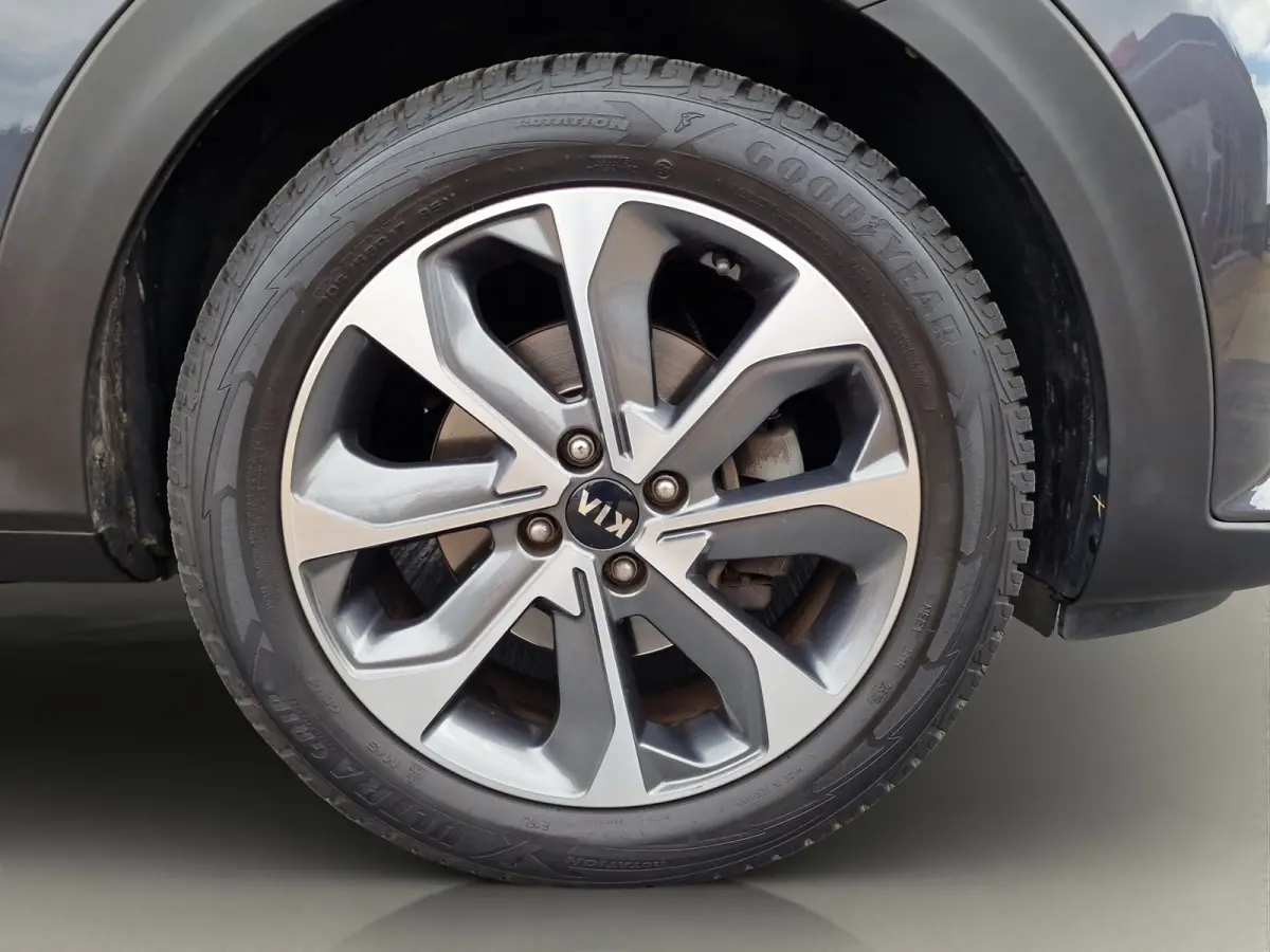 1.0 T-GDi ExecutiveLine