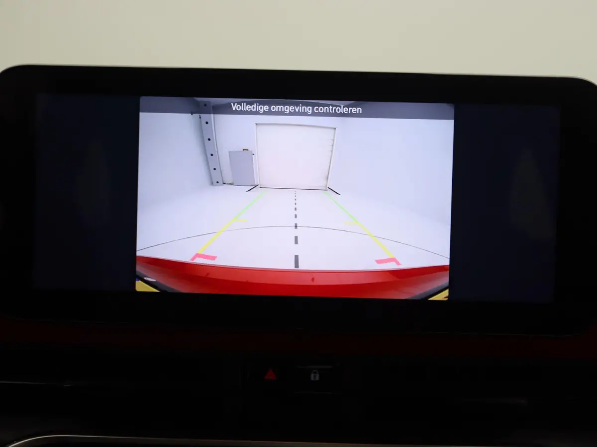 RED 24 kWh | Navigatie | Climate Control | 1e eigenaar ! |