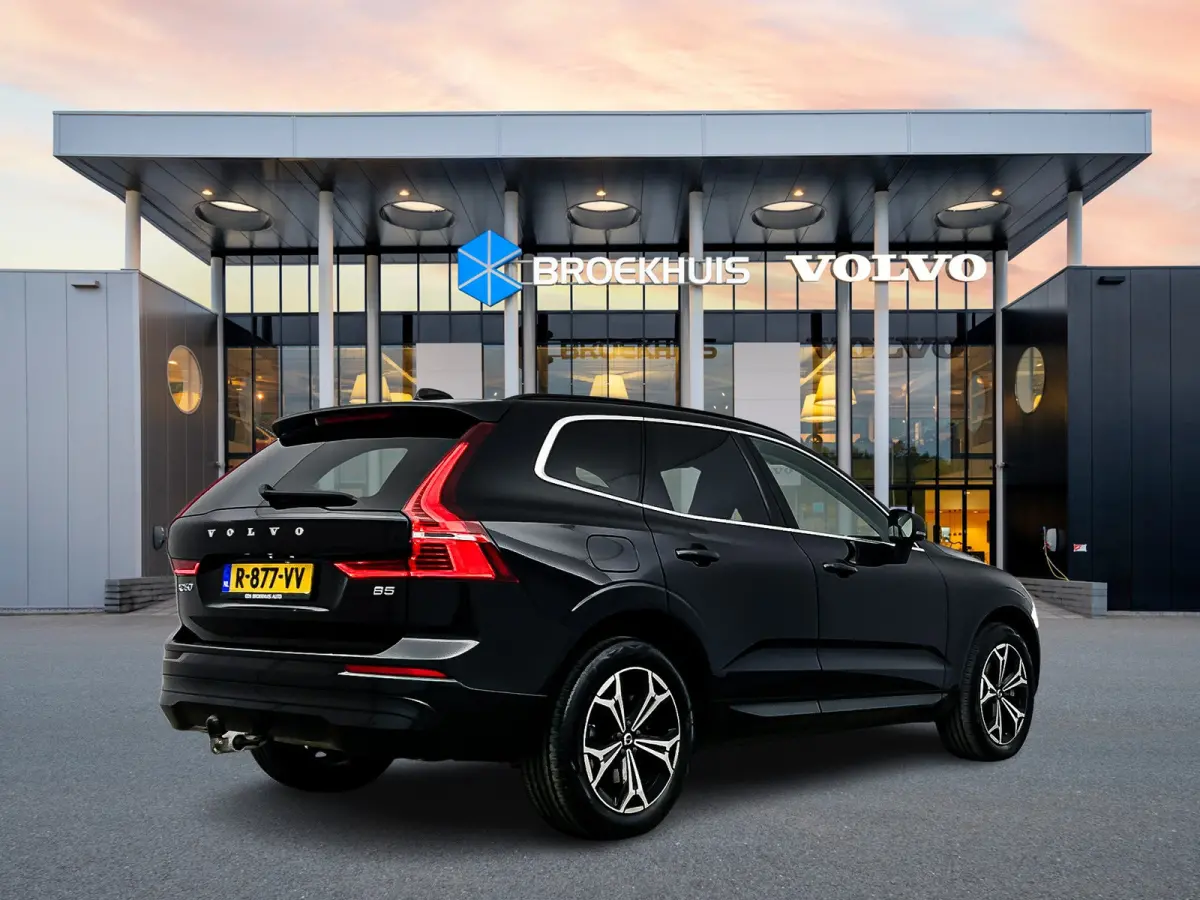 B5 Inscription | 19" | Elektr. verst. Stoelen | Trekhaak | Parkeercamera | Adaptieve Cruise | Keyless | Standkachel | Stoel/Stuurverwarming