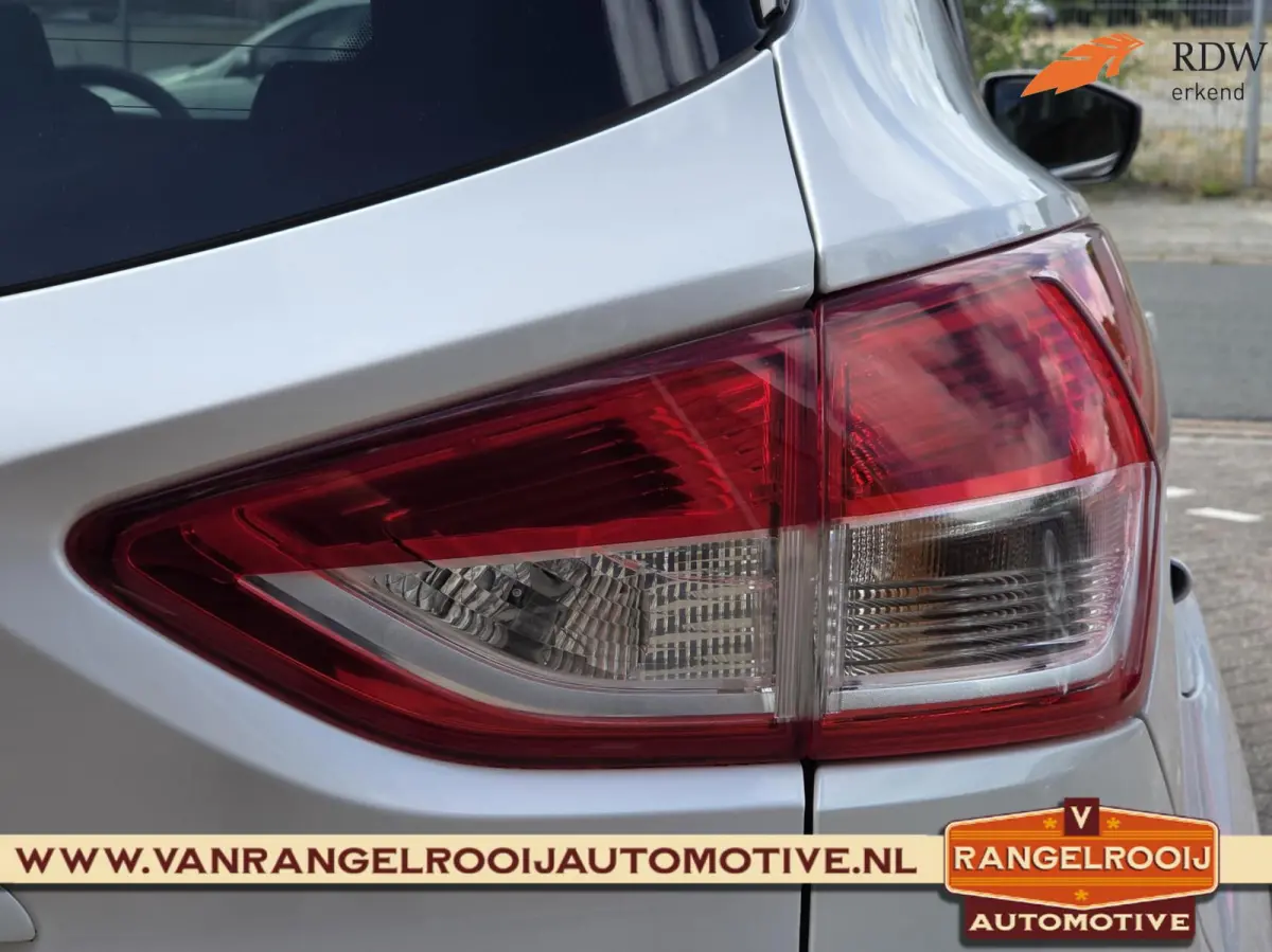 1.5 Titanium, trekhaak, winterpakket, 1e eig., dealer oh, 18" lmv