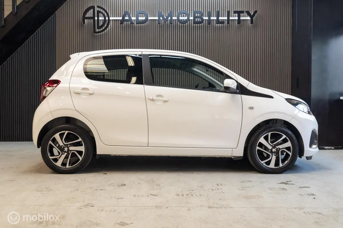 1.0 e-VTi Allure Cruise Carplay DAB+ LM Velgen