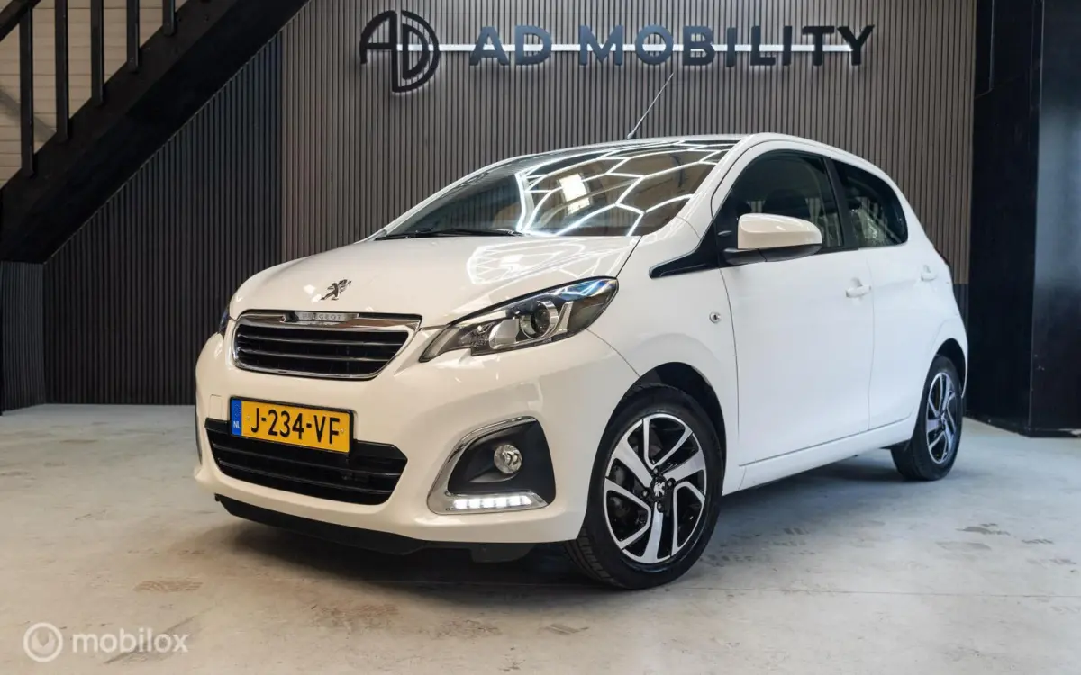 1.0 e-VTi Allure Cruise Carplay DAB+ LM Velgen