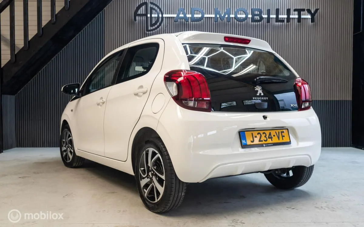 1.0 e-VTi Allure Cruise Carplay DAB+ LM Velgen