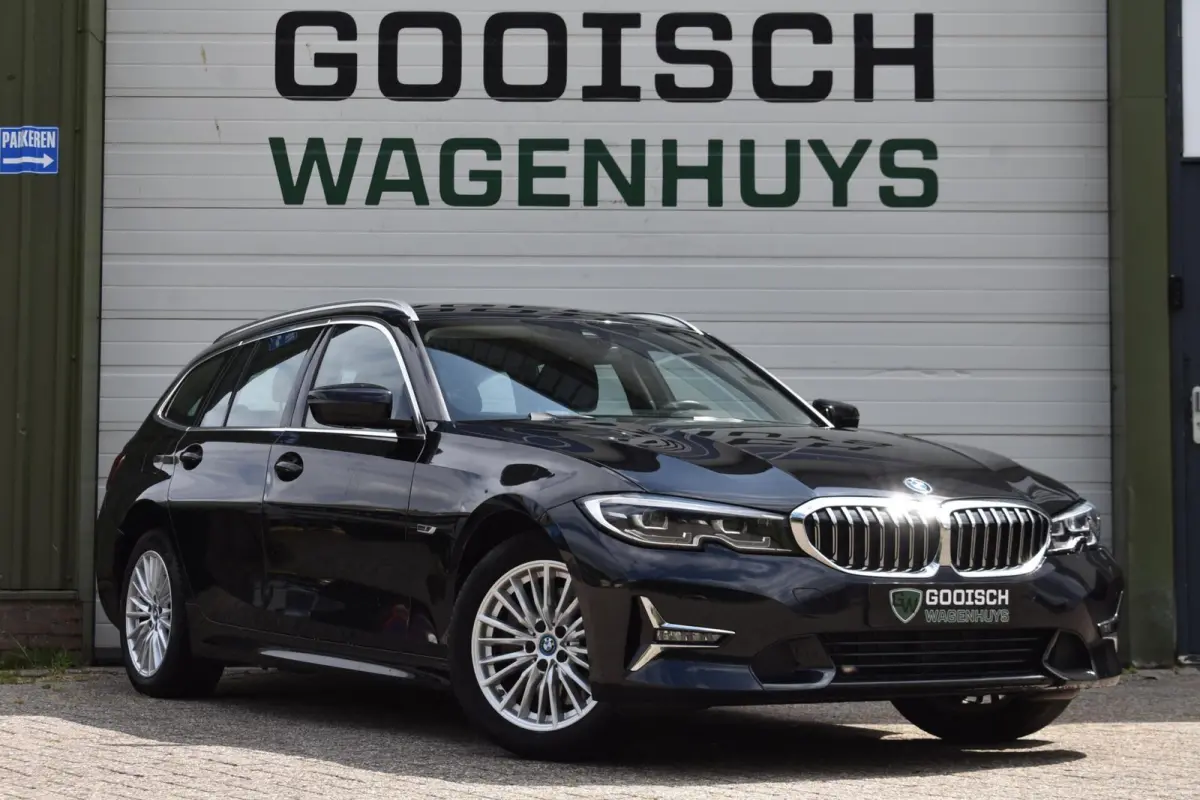 320e | Trekhaak | Stoelverwarming | Leder |