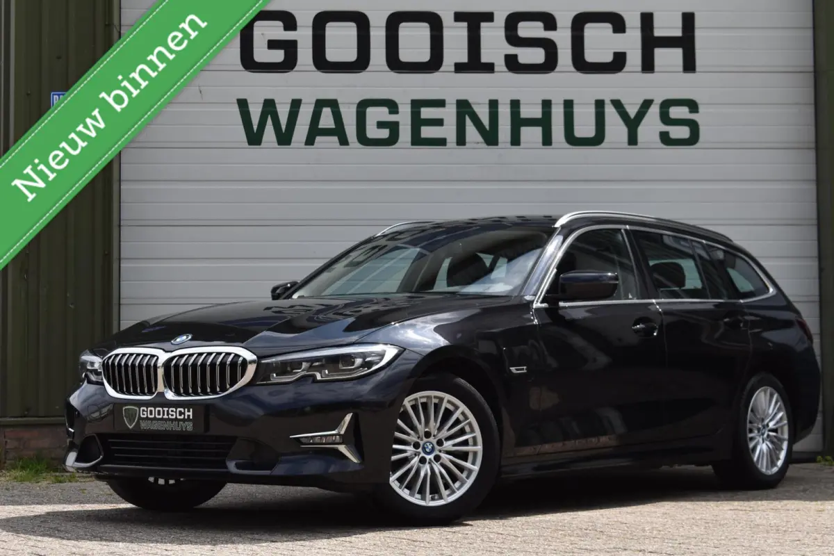 320e | Trekhaak | Stoelverwarming | Leder |