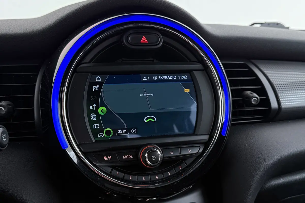 1.5 Cooper Salt | Airco | Org NL | Dealer Ond. | Cruise Control | CarPlay | Navigatie |