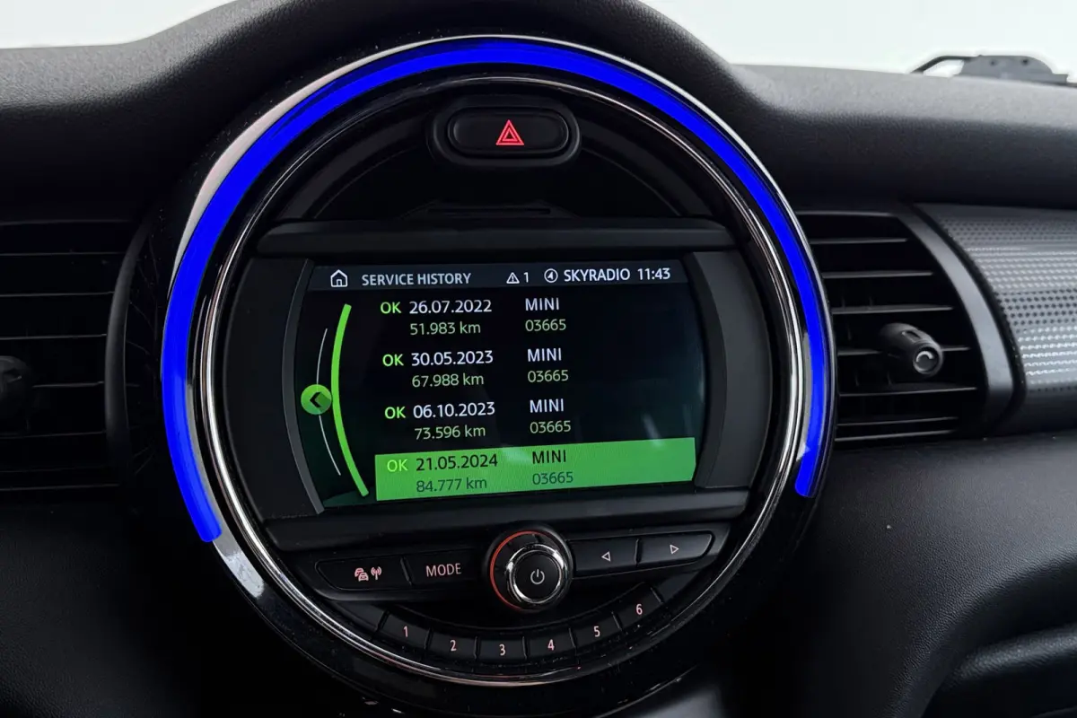 1.5 Cooper Salt | Airco | Org NL | Dealer Ond. | Cruise Control | CarPlay | Navigatie |