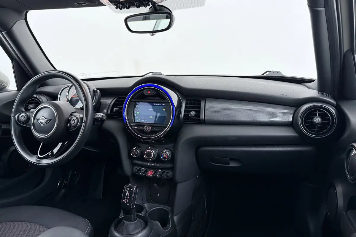 1.5 Cooper Salt | Airco | Org NL | Dealer Ond. | Cruise Control | CarPlay | Navigatie |