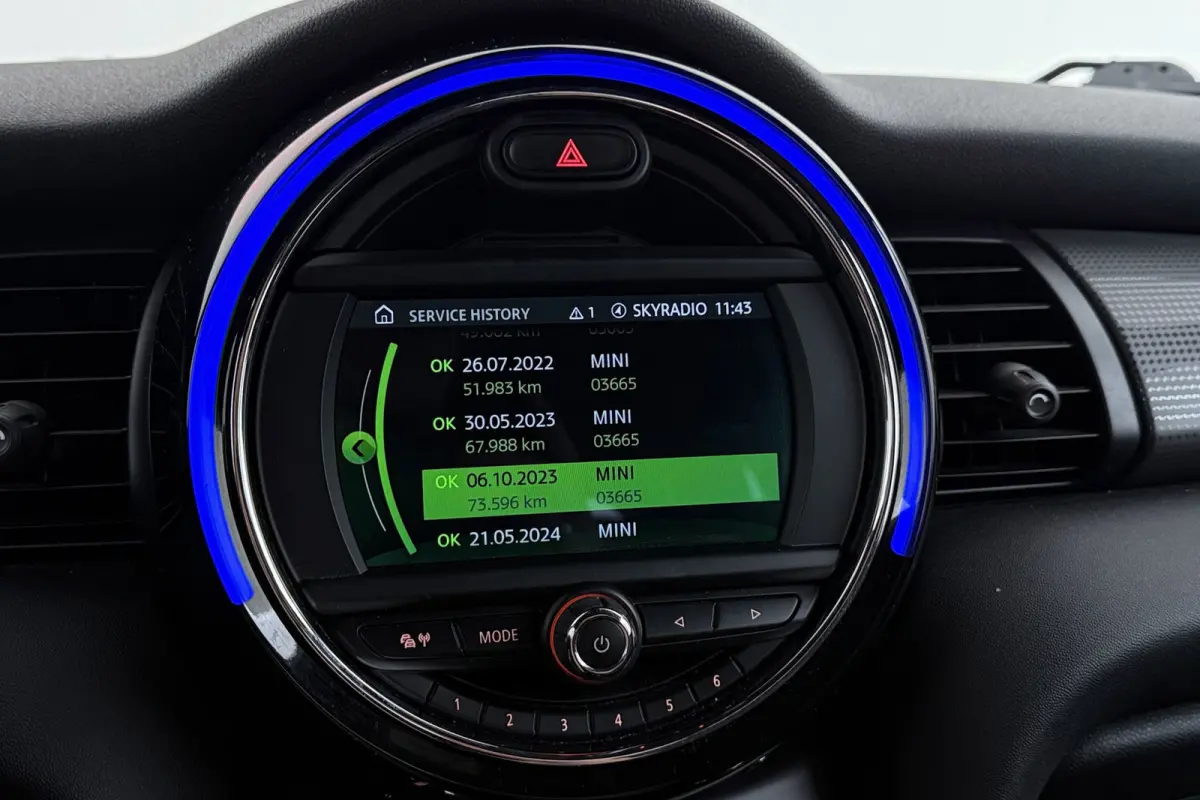 1.5 Cooper Salt | Airco | Org NL | Dealer Ond. | Cruise Control | CarPlay | Navigatie |