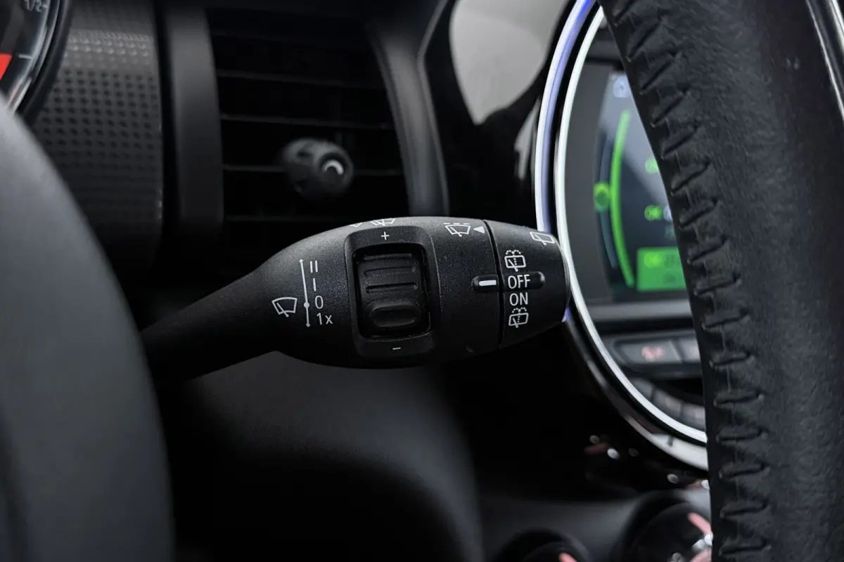1.5 Cooper Salt | Airco | Org NL | Dealer Ond. | Cruise Control | CarPlay | Navigatie |