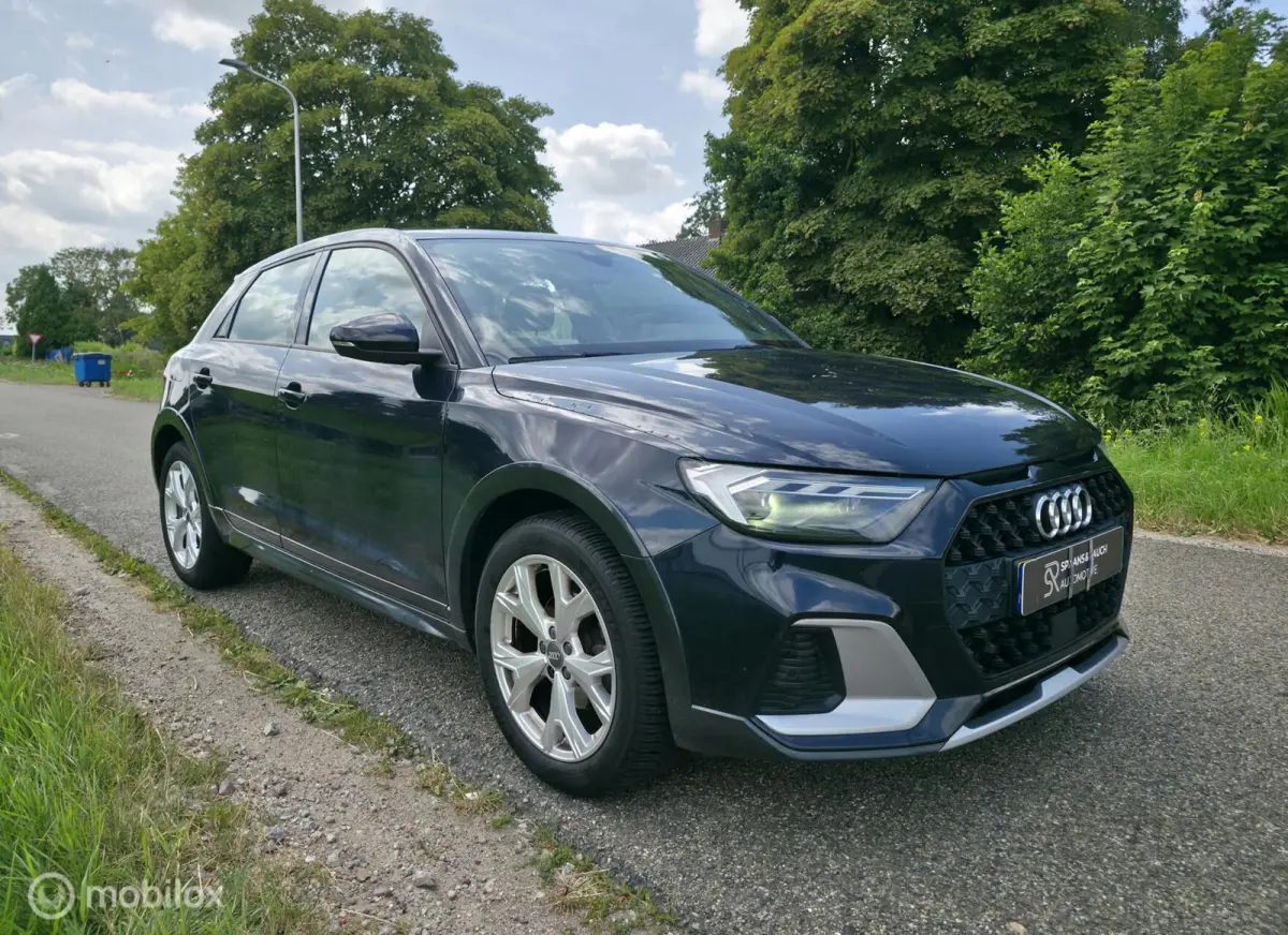 citycarver 25 TFSI / Carplay / PDC / Virtual