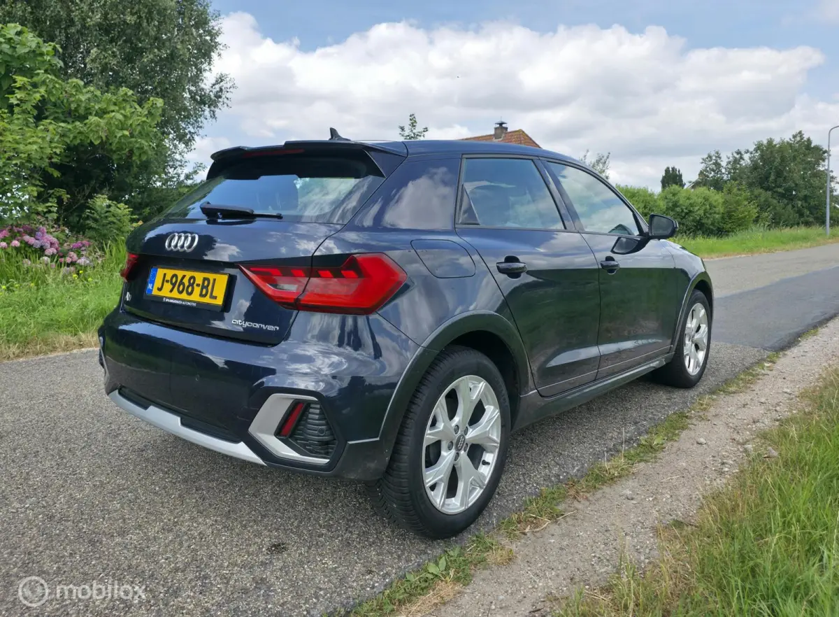 citycarver 25 TFSI / Carplay / PDC / Virtual