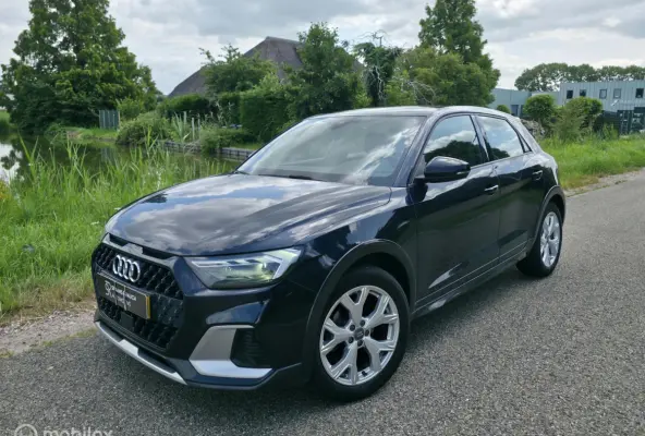 citycarver 25 TFSI / Carplay / PDC / Virtual