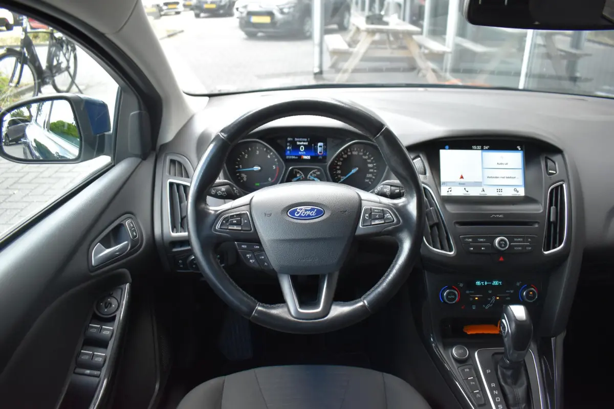 1.5 TDCI ECC LMV NAVI TREKHAAK