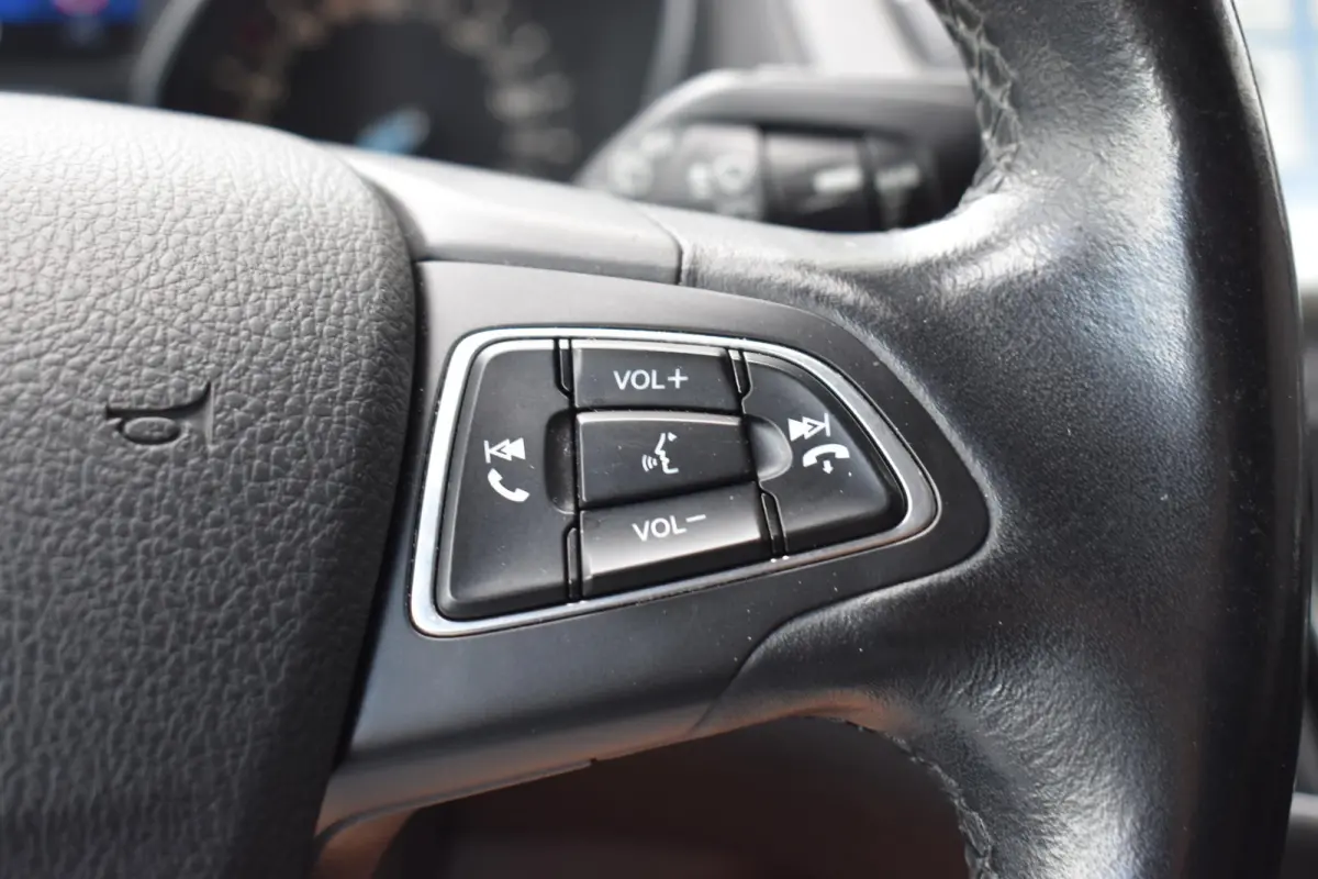 1.5 TDCI ECC LMV NAVI TREKHAAK