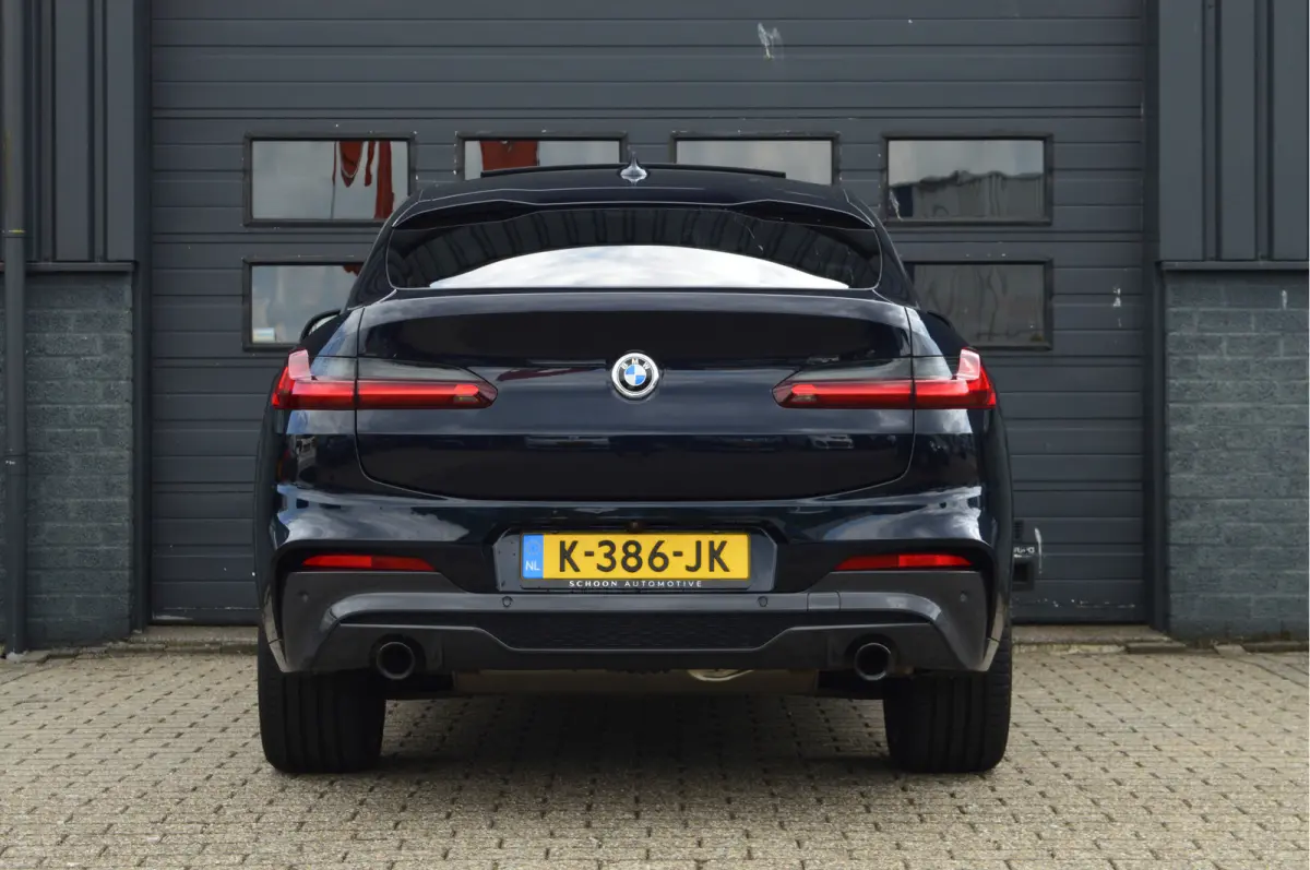 xDrive30i High Executive Edition | M-PAKKET | PANO | HUD | TREKHAAK | CARPLAY |