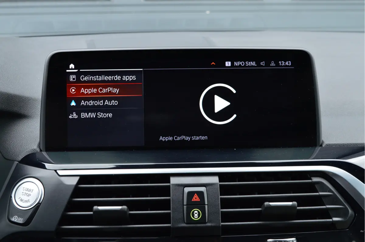 xDrive30i High Executive Edition | M-PAKKET | PANO | HUD | TREKHAAK | CARPLAY |