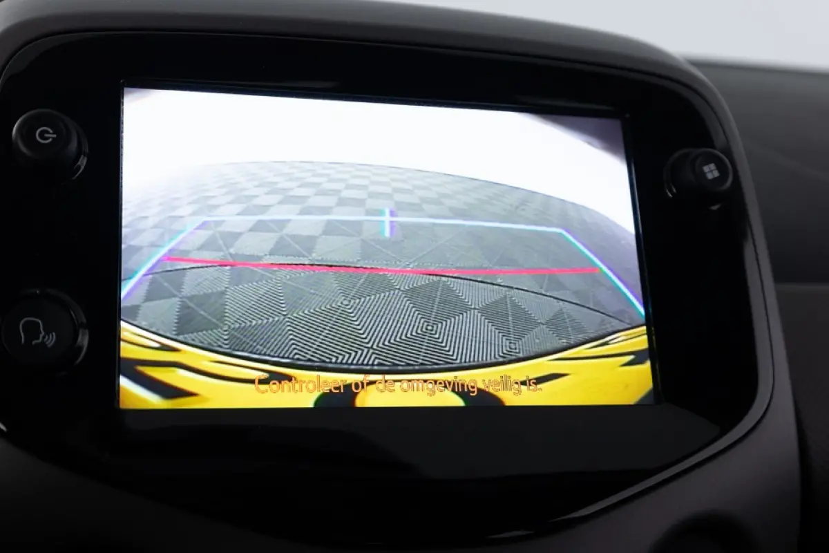 1.0 e-VTi Active 5drs | AIRCO | TOUCHSCREEN