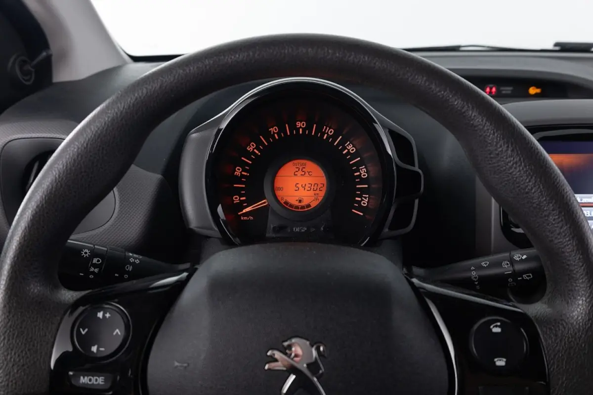 1.0 e-VTi Active 5drs | AIRCO | TOUCHSCREEN