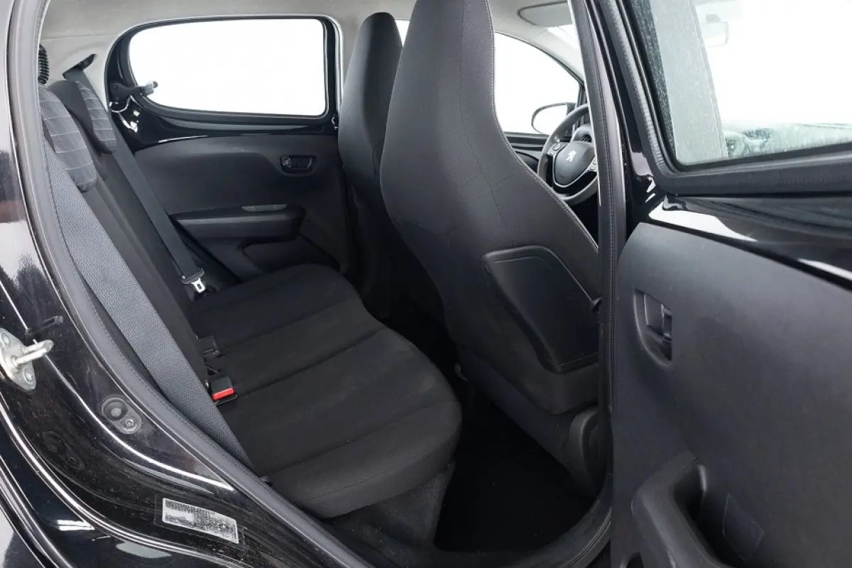 1.0 e-VTi Active 5drs | AIRCO | TOUCHSCREEN