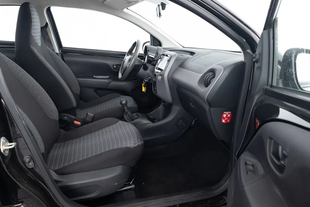 1.0 e-VTi Active 5drs | AIRCO | TOUCHSCREEN