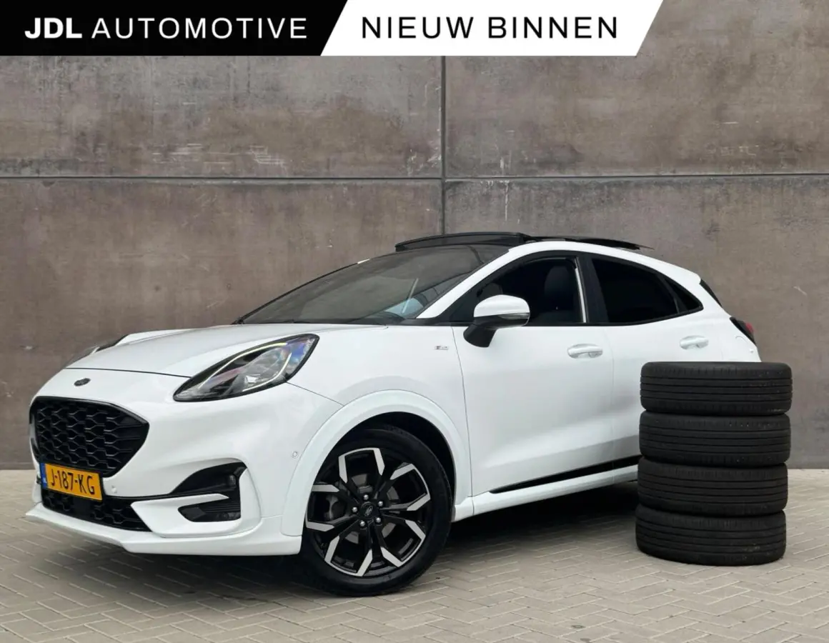 1.0 EcoBoost ST-Line X | Trekhaak | panorama dak | B&O | Adaptieve cruise | Camera |