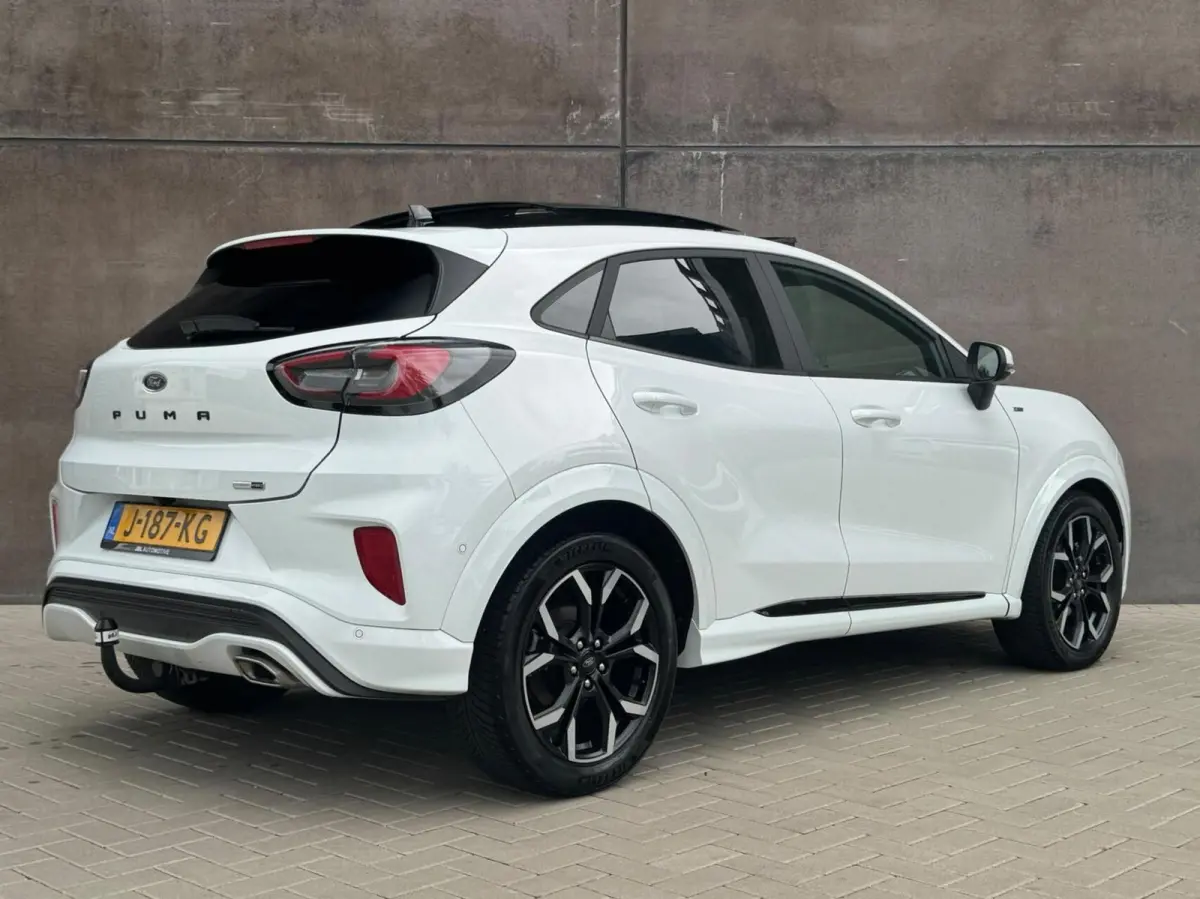 1.0 EcoBoost ST-Line X | Trekhaak | panorama dak | B&O | Adaptieve cruise | Camera |