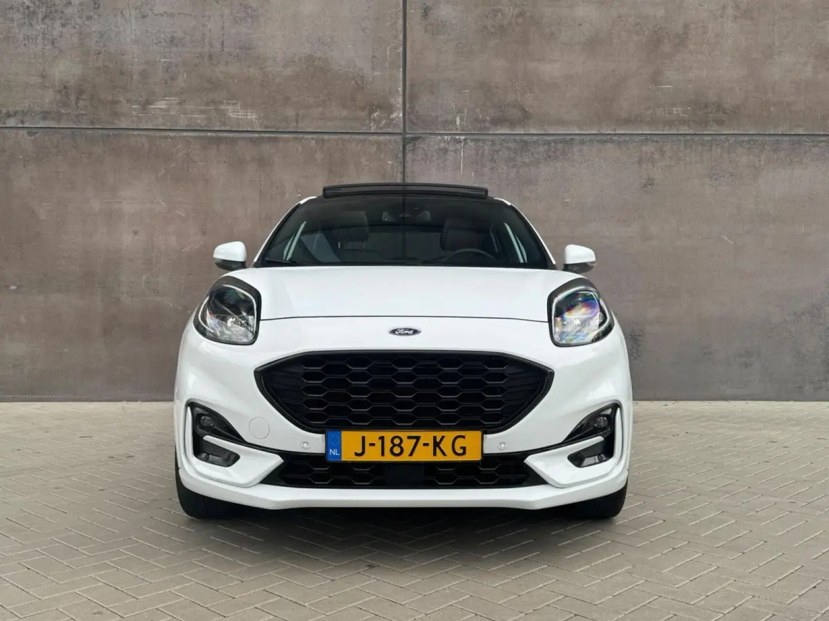 1.0 EcoBoost ST-Line X | Trekhaak | panorama dak | APK 08-2028 | B&O | Adaptieve cruise | Camera |