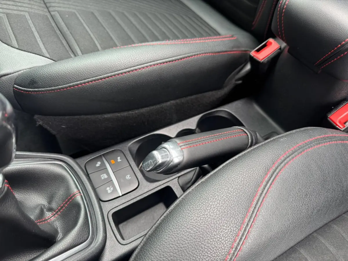 1.0 EcoBoost ST-Line X | Trekhaak | panorama dak | APK 08-2028 | B&O | Adaptieve cruise | Camera |