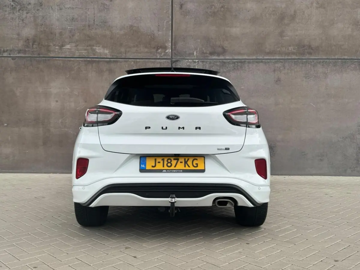 1.0 EcoBoost ST-Line X | Trekhaak | panorama dak | APK 08-2028 | B&O | Adaptieve cruise | Camera |