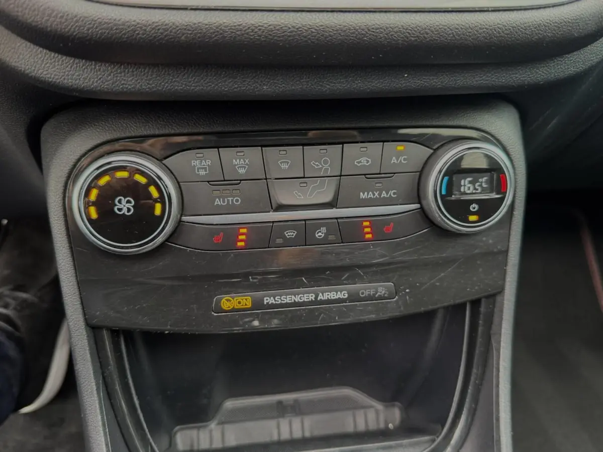 1.0 EcoBoost ST-Line X | Trekhaak | panorama dak | APK 08-2028 | B&O | Adaptieve cruise | Camera |
