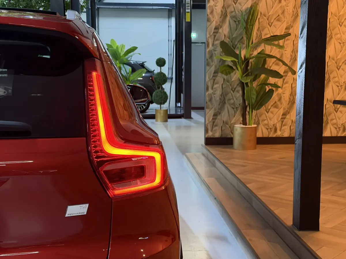 1.5 T5 Inscription Expression SOH 96%|Pano|CarPlay|ACC|Keyless|Elektr.Achterklep|Getint|LED|Rijklaar