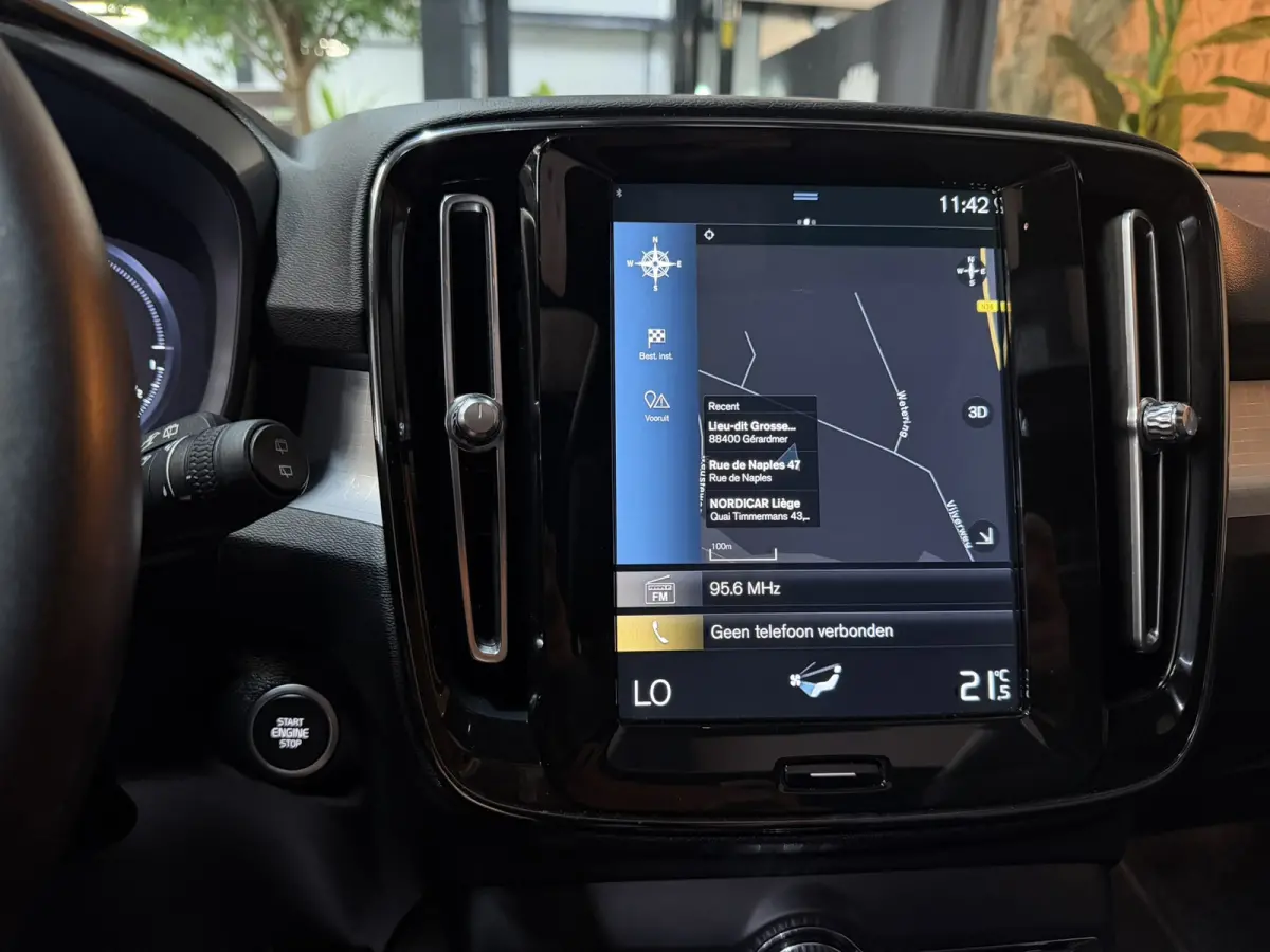 1.5 T5 Inscription Expression SOH 96%|Pano|CarPlay|ACC|Keyless|Elektr.Achterklep|Getint|LED|Rijklaar