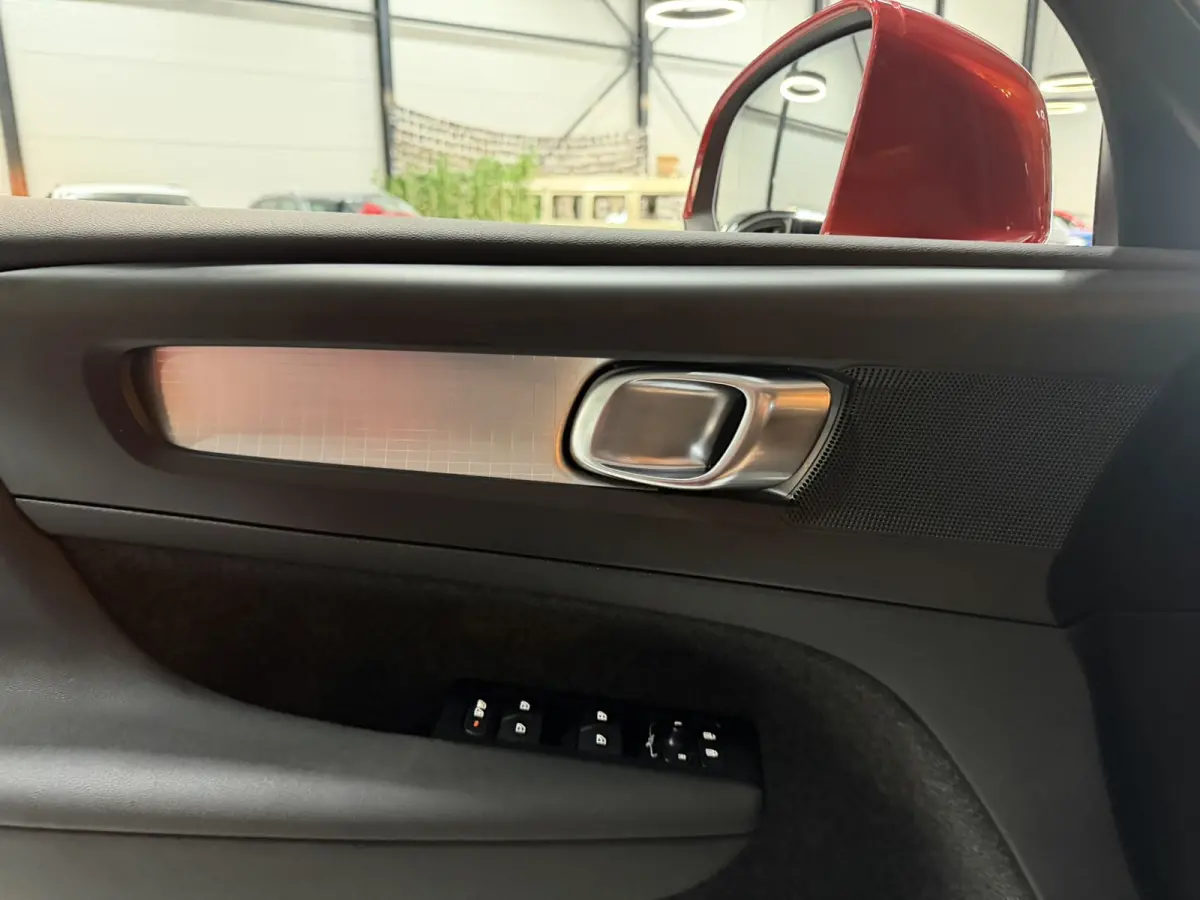 1.5 T5 Inscription Expression SOH 96%|Pano|CarPlay|ACC|Keyless|Elektr.Achterklep|Getint|LED|Rijklaar