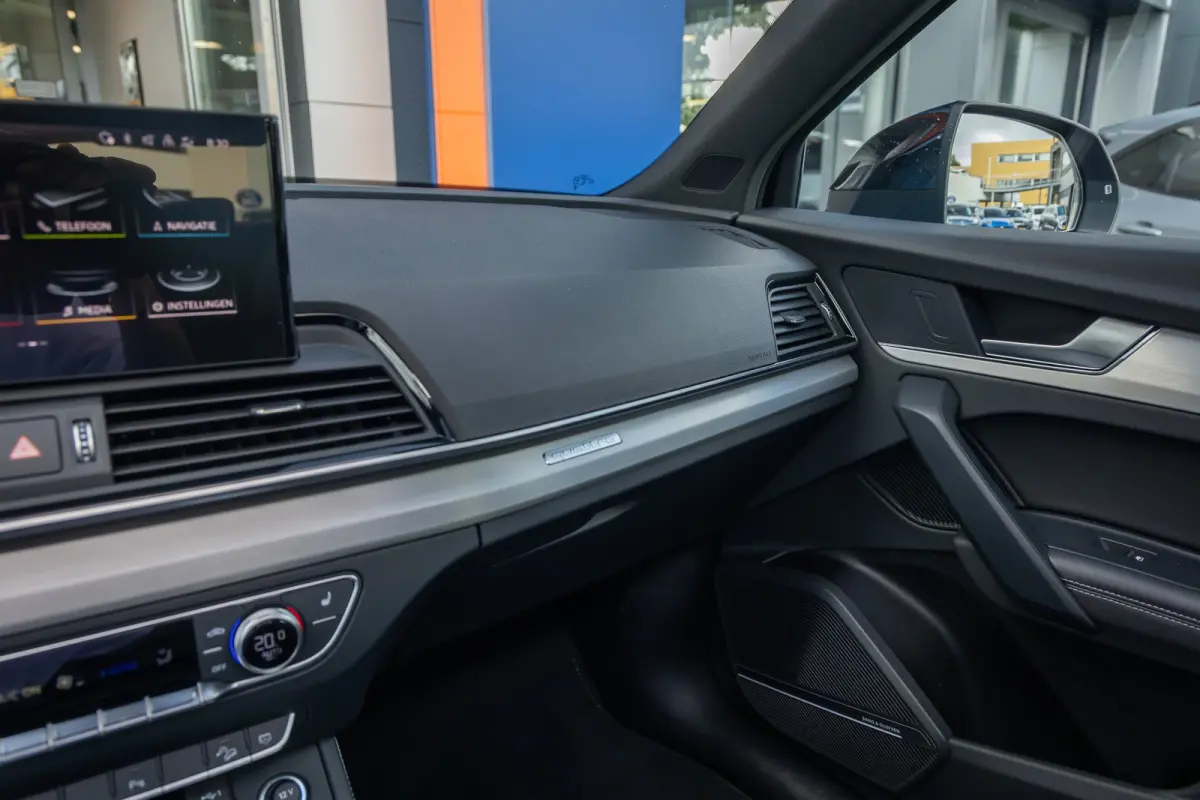 55 TFSI e S edition | Pano-dak | Bang & Olufsen | Cruise control adaptief | Stoelverwarming | Navigatie | Apple Carplay/Android Auto | Elektrisch bedienbare achterklep | Apple Carplay/Androi