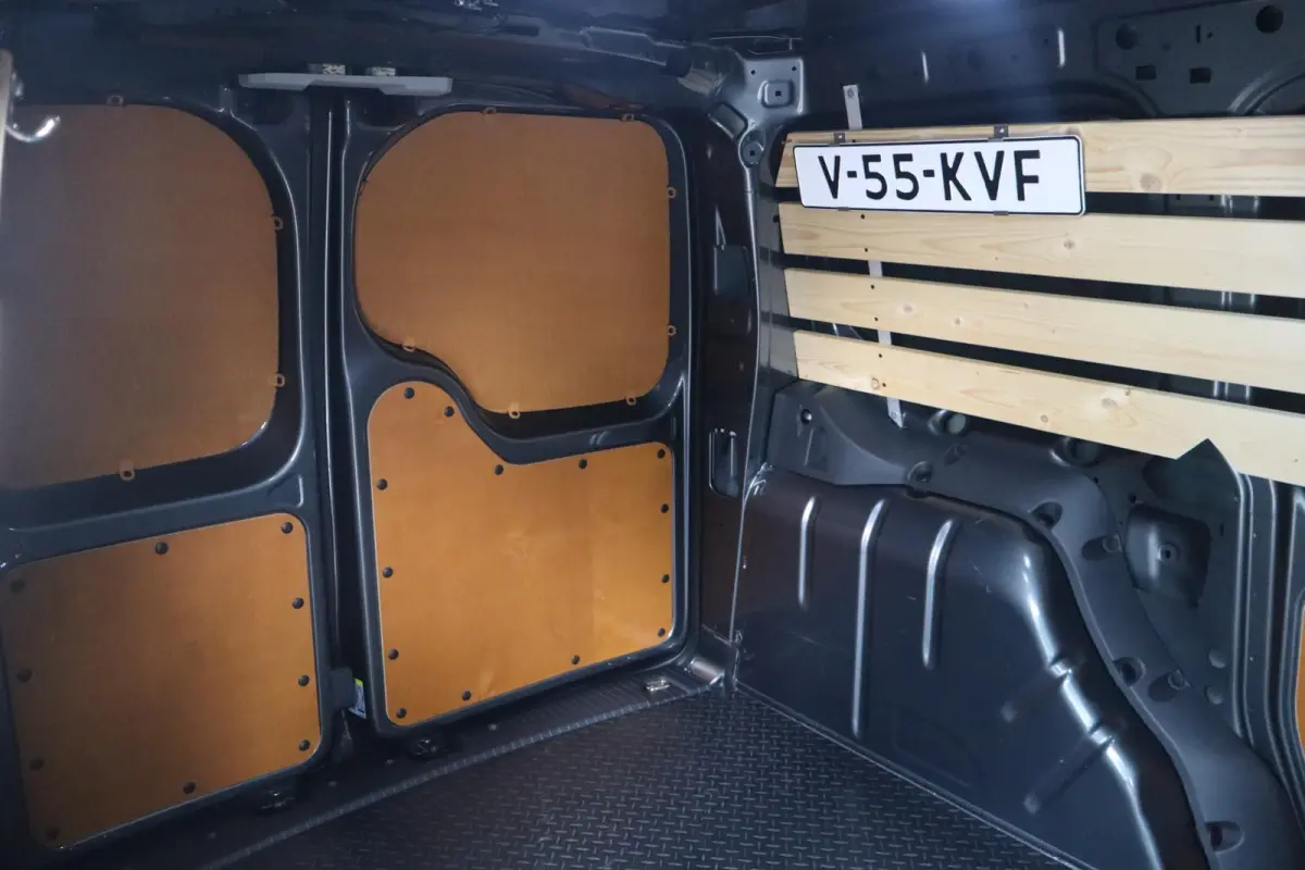 2.0 TDI 122pk DSG Style | App Connect | LED Koplampen | 16" Velgen | Trekhaak