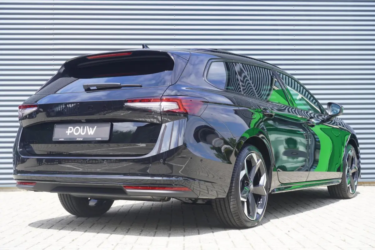 1.5 TSI 204pk PHEV Sportline Business | Canton Soundsystem | Panoramadak