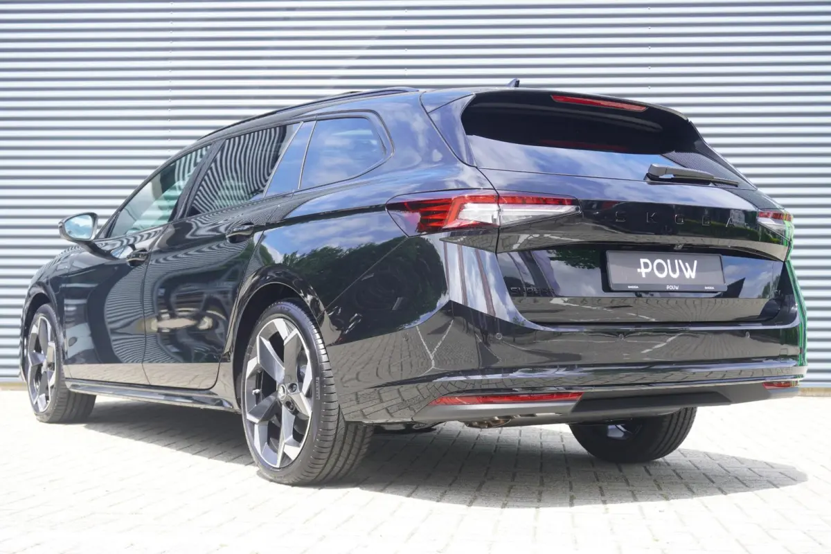 1.5 TSI 204pk PHEV Sportline Business | Canton Soundsystem | Panoramadak
